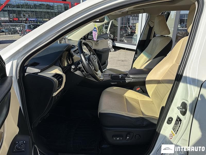 Lexus NX 300H 2018 — Миниатюра 5