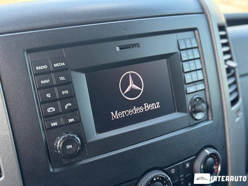 Mercedes Sprinter 2016 — Миниатюра 8