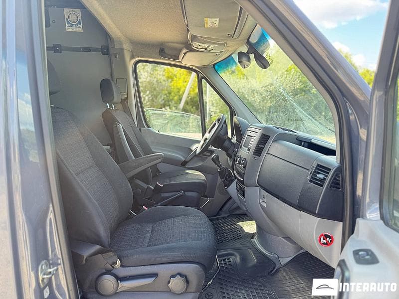 Mercedes Sprinter 2016 — Миниатюра 15