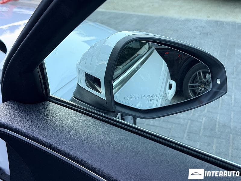 Audi A4 2018 — Миниатюра 18