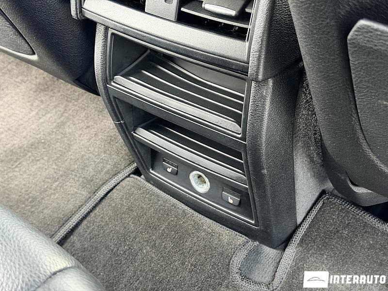 2015 BMW X5 2.5D — Miniatură 16