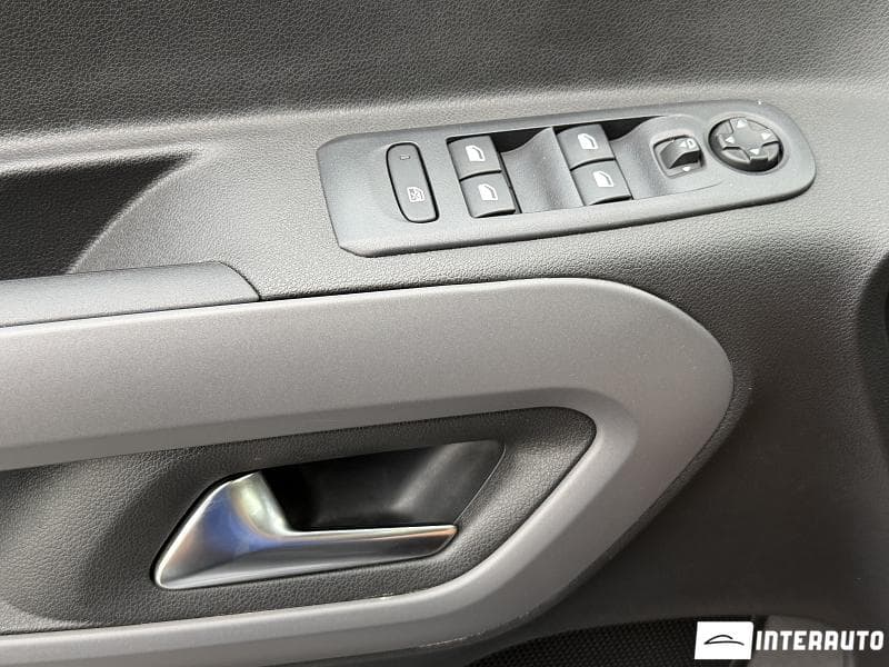 Toyota Proace 2024 — Миниатюра 7