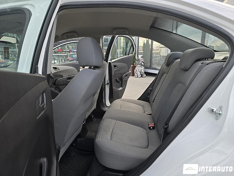 Chevrolet Aveo 2015 — Миниатюра 11