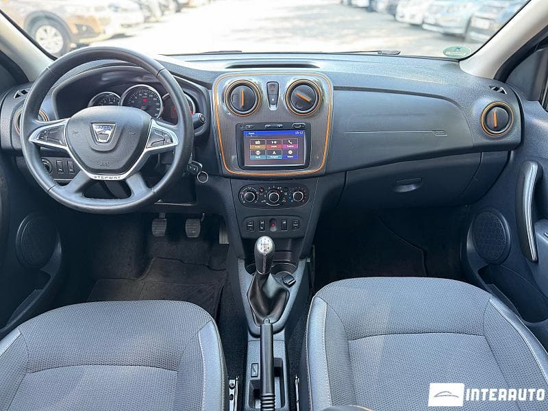 Dacia Sandero Stepway 2017 — Миниатюра 11