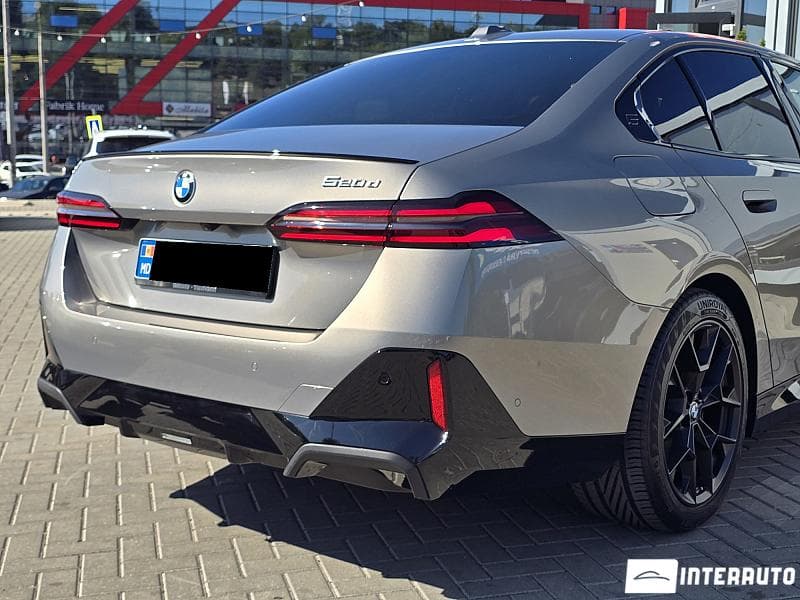 BMW 520 2024 — Миниатюра 6