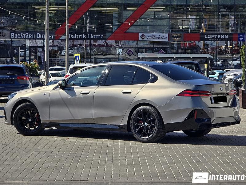 BMW 520 2024 — Миниатюра 4