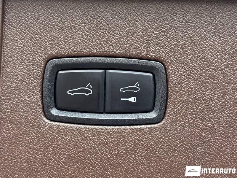 Porsche Cayenne 2018 — Миниатюра 26