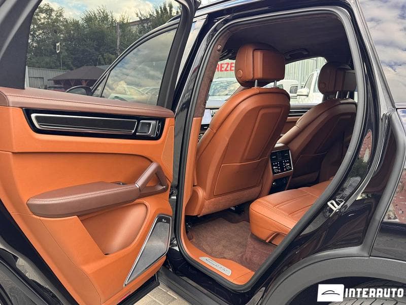 Porsche Cayenne 2018 — Миниатюра 22