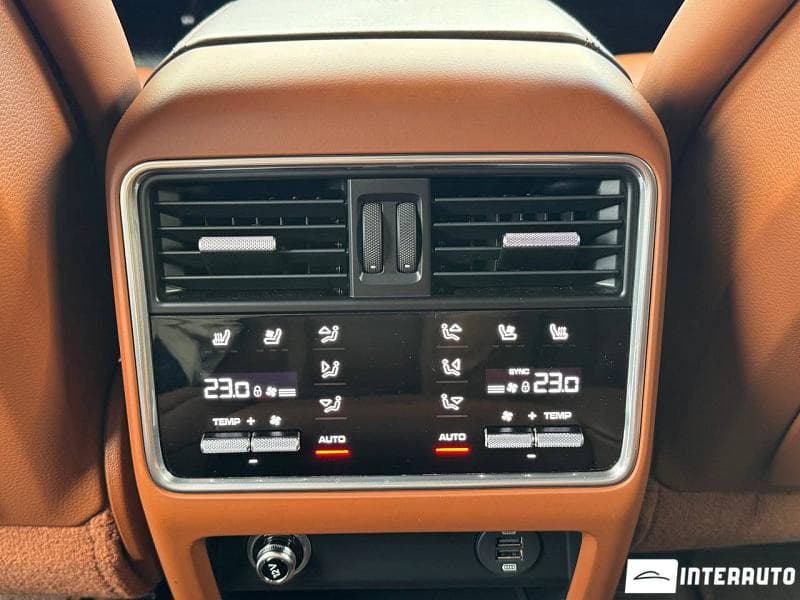 Porsche Cayenne 2018 — Миниатюра 23