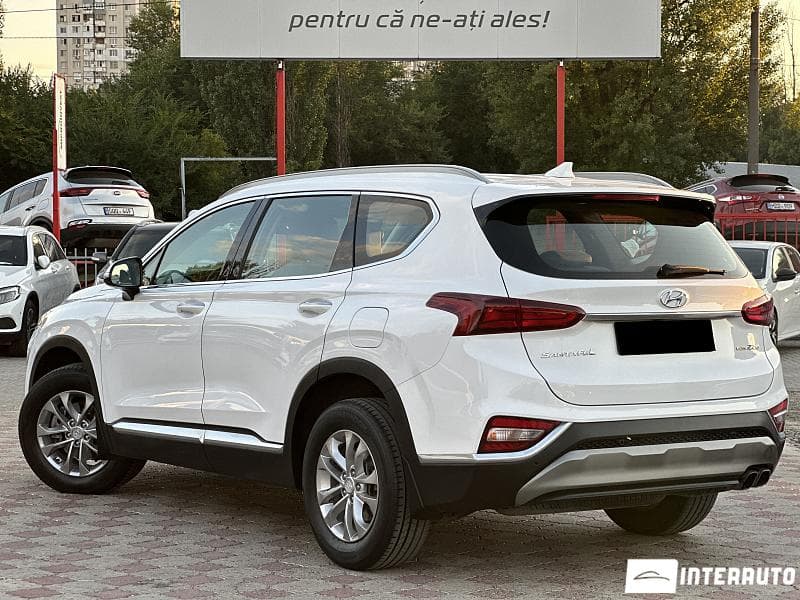 Hyundai Santa Fe 2018 — Миниатюра 3