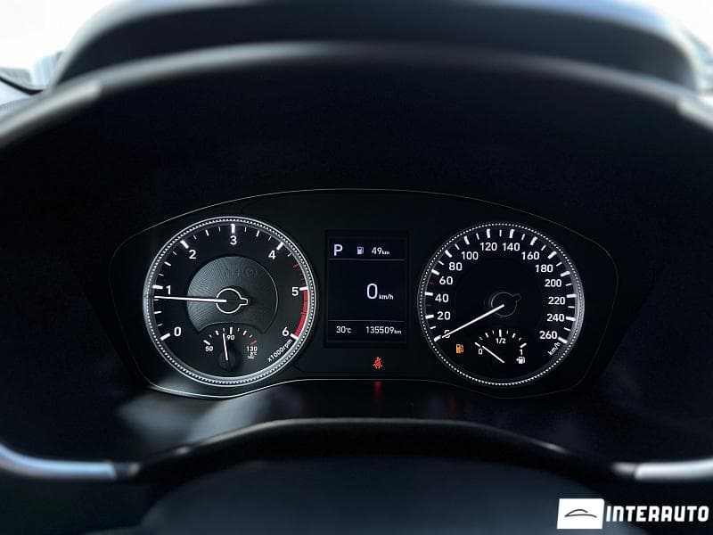 Hyundai Santa Fe 2018 — Миниатюра 12