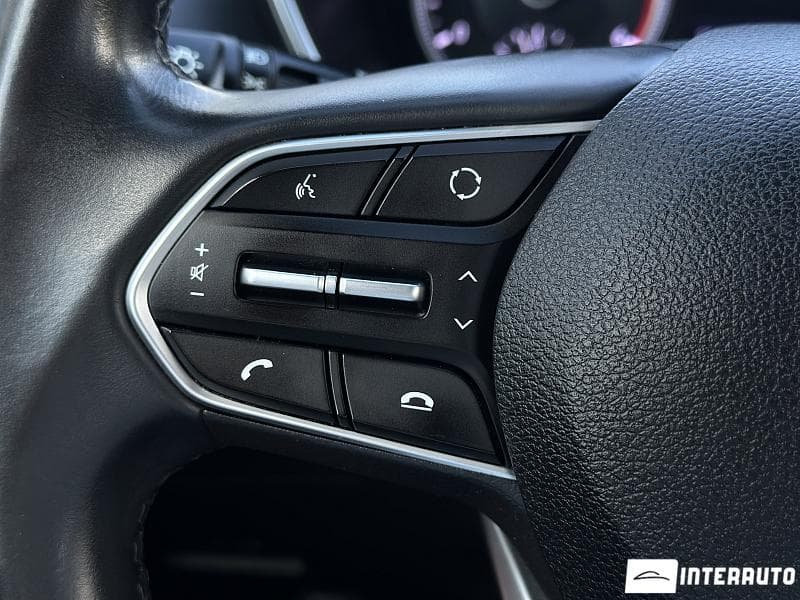 Hyundai Santa Fe 2018 — Миниатюра 10