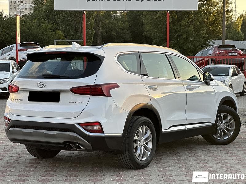 Hyundai Santa Fe 2018 — Миниатюра 2