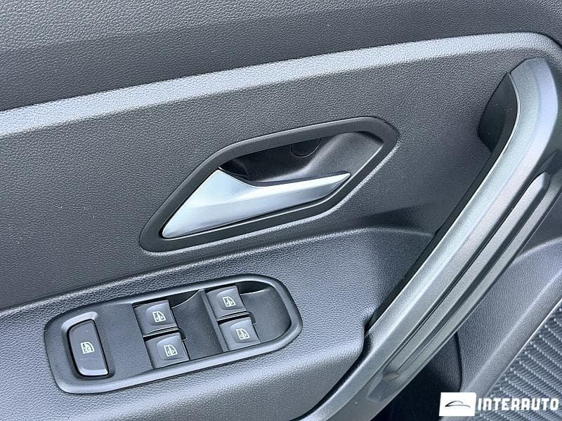 Dacia Duster 2022 — Миниатюра 13