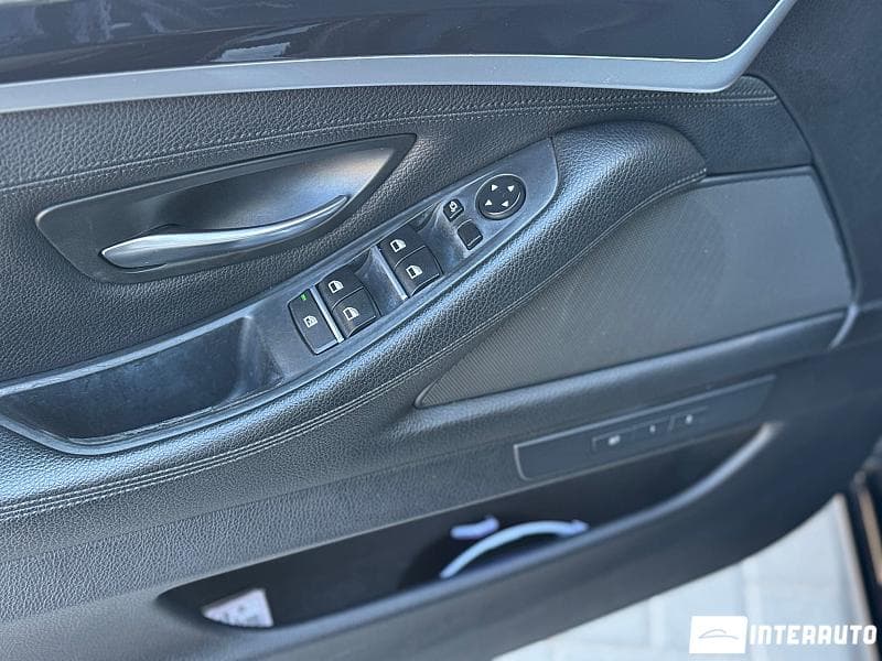 BMW 520 2016 — Миниатюра 6