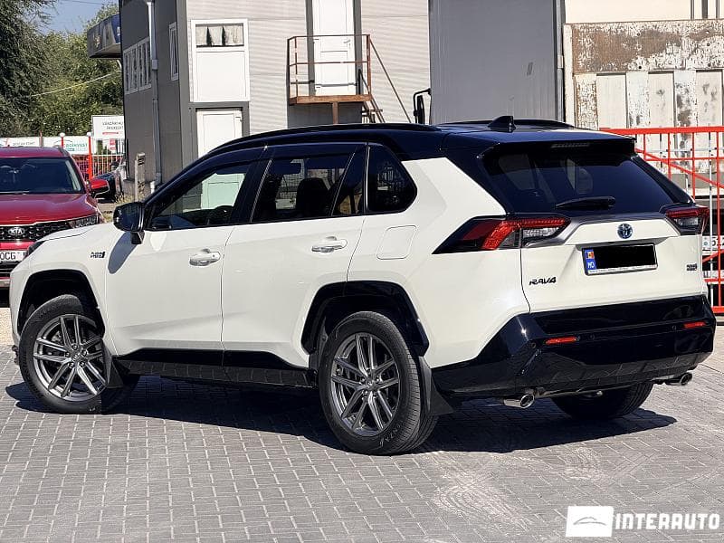 Toyota Rav-4 2020 — Миниатюра 4