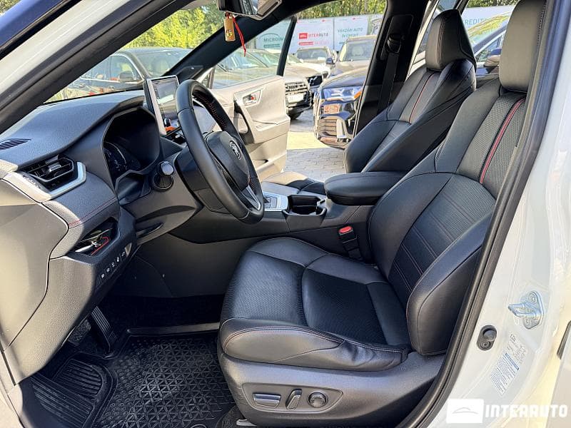 Toyota Rav-4 2020 — Миниатюра 6