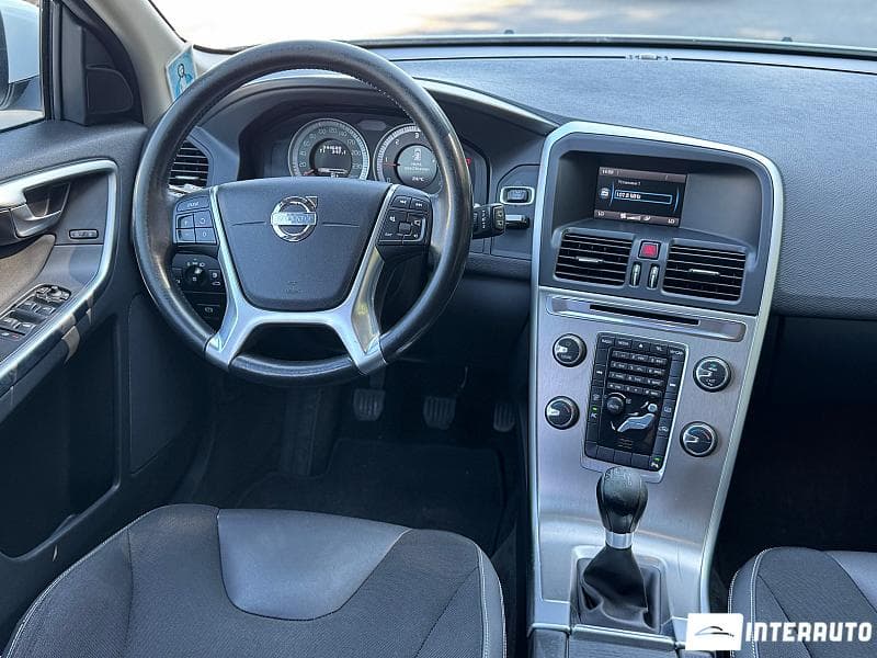 Volvo XC 60 2011 — Миниатюра 8