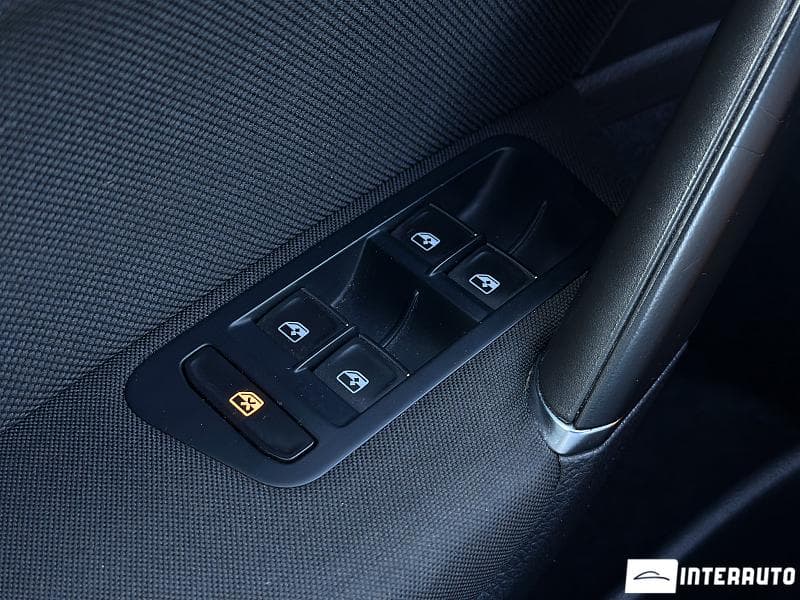 Volkswagen Golf GTE 2018 — Миниатюра 6