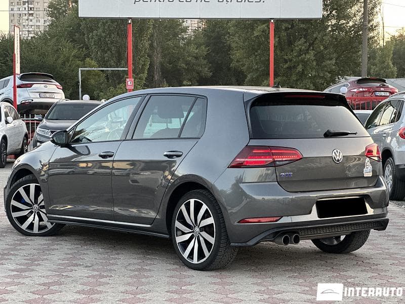Volkswagen Golf GTE 2018 — Миниатюра 3