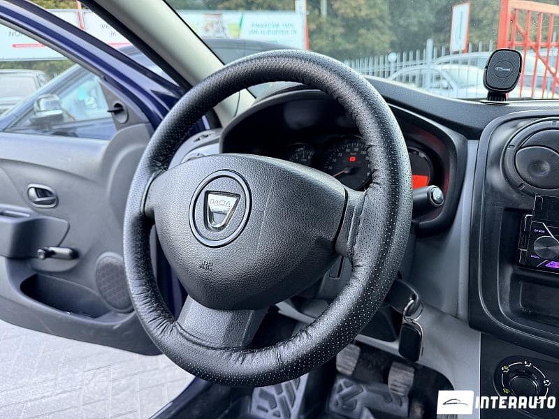 Dacia Logan 2013 — Миниатюра 11