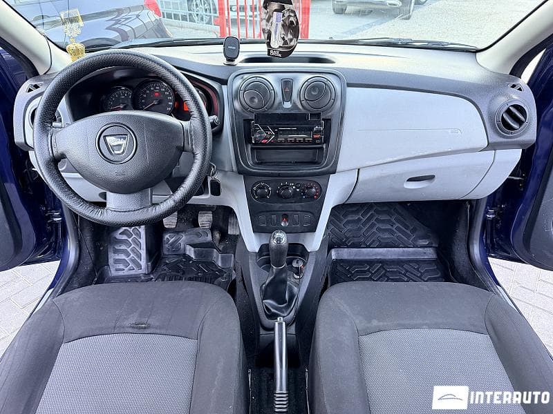 Dacia Logan 2013 — Миниатюра 9