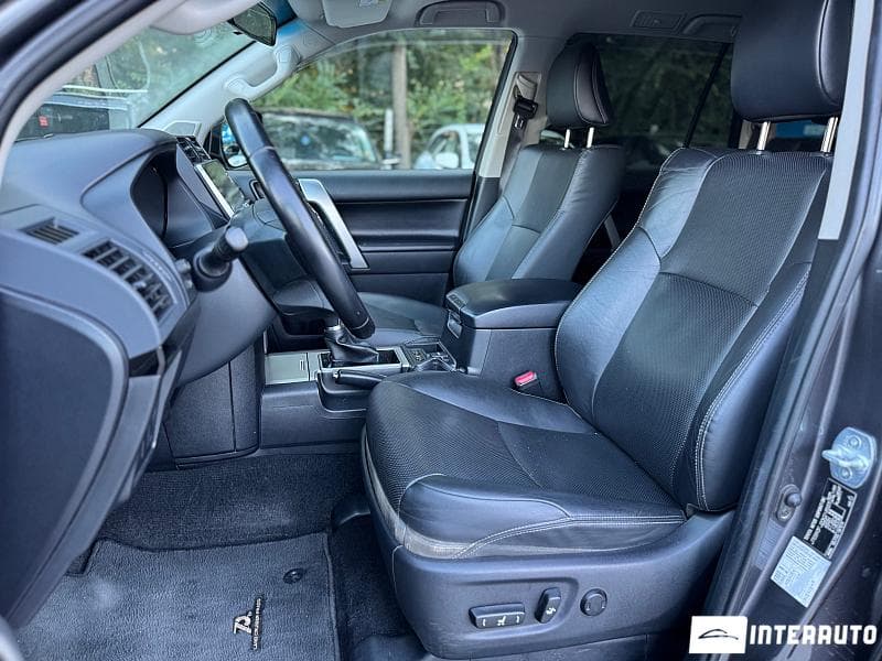 Toyota Land Cruiser 2021 — Миниатюра 6
