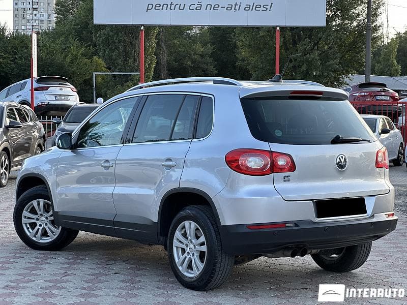 Volkswagen Tiguan 2010 — Миниатюра 3