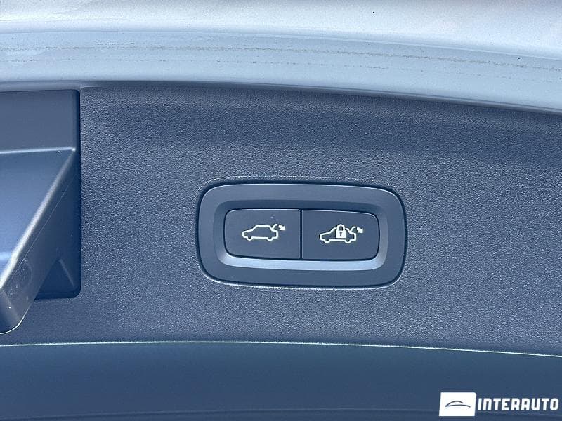 Volvo Polestar 2 2023 — Миниатюра 19