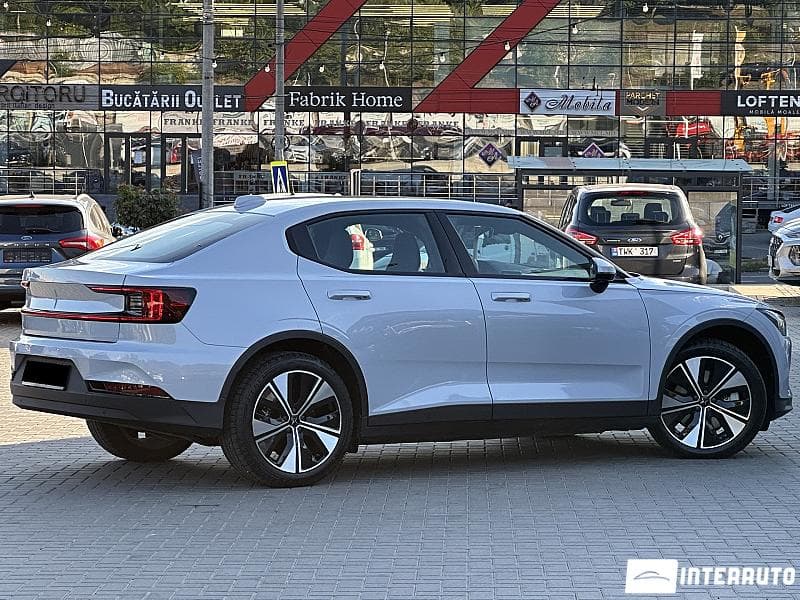 Volvo Polestar 2 2023 — Миниатюра 3