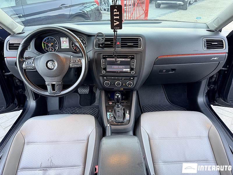 Volkswagen Jetta 2013 — Миниатюра 7