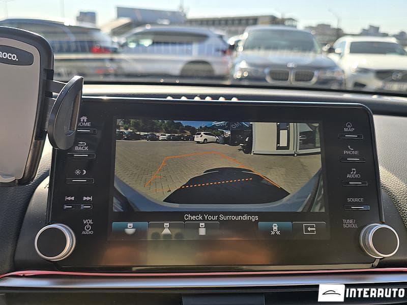 Honda Accord 2018 — Миниатюра 10