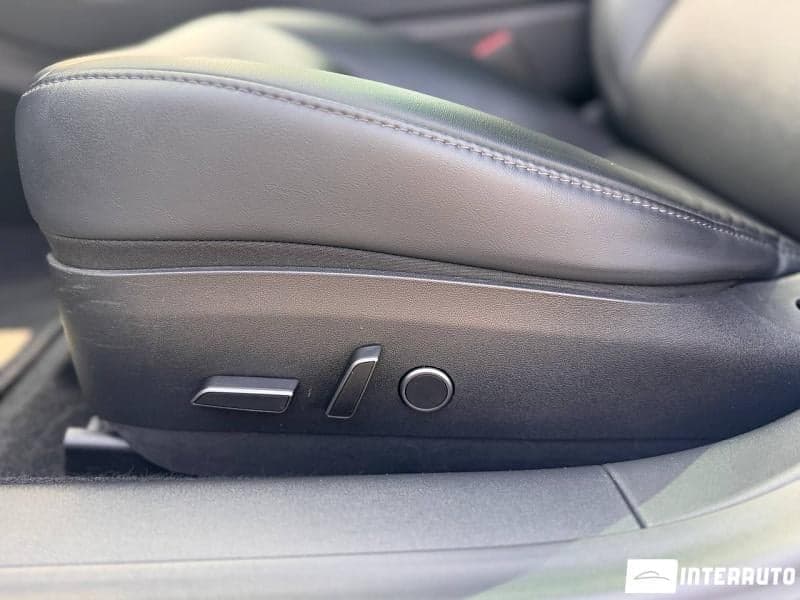 Tesla Model 3 2021 — Миниатюра 13