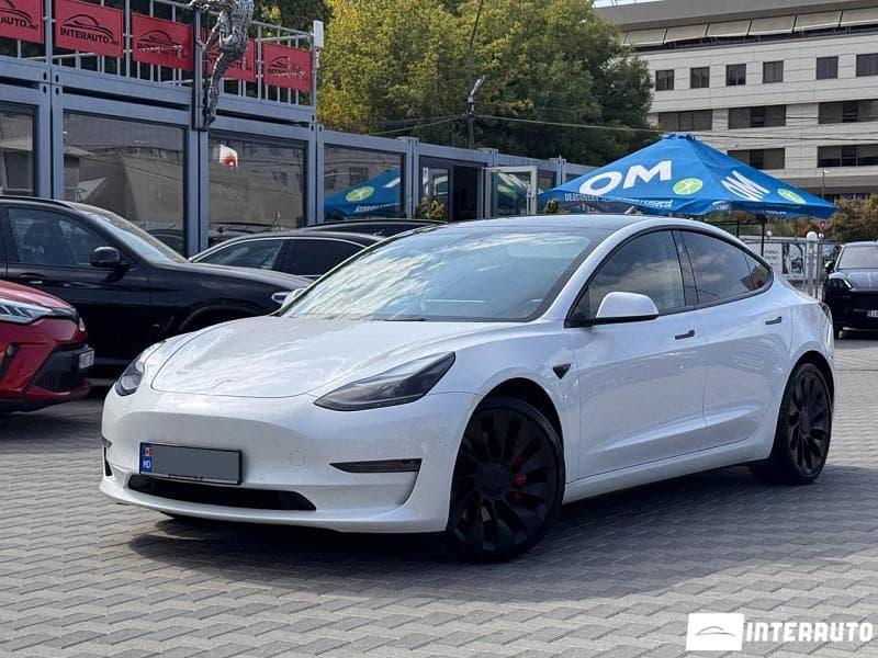 Tesla Model 3 2021 — Миниатюра 3