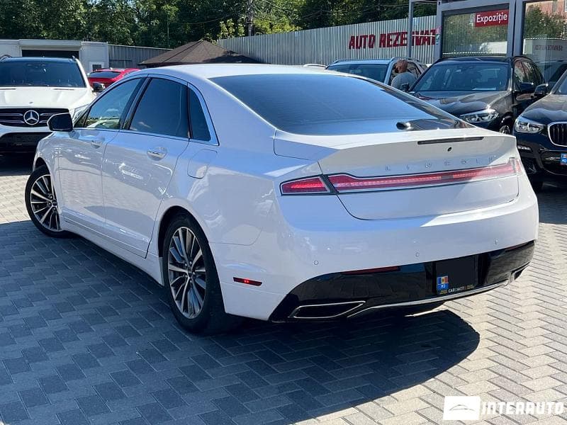 Lincoln MKZ 2018 — Миниатюра 2