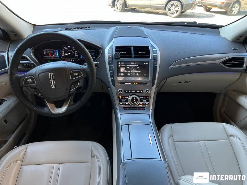 Lincoln MKZ 2018 — Миниатюра 8