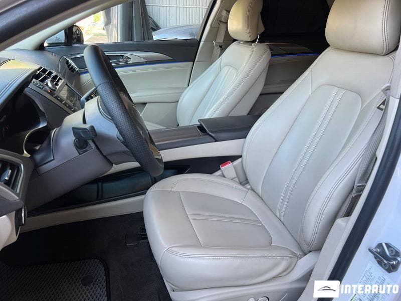 Lincoln MKZ 2018 — Миниатюра 7
