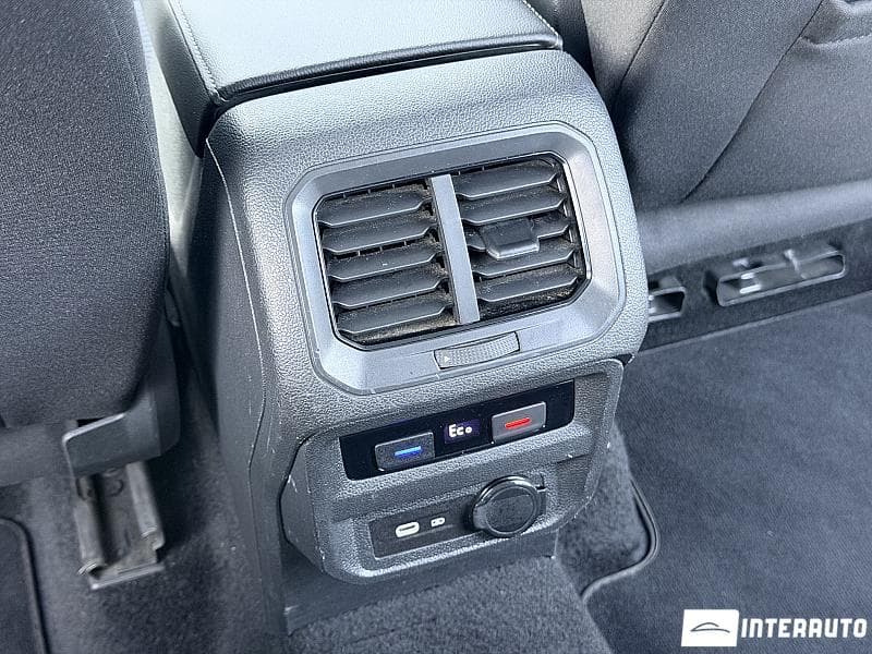 Volkswagen Tiguan 2021 — Миниатюра 16