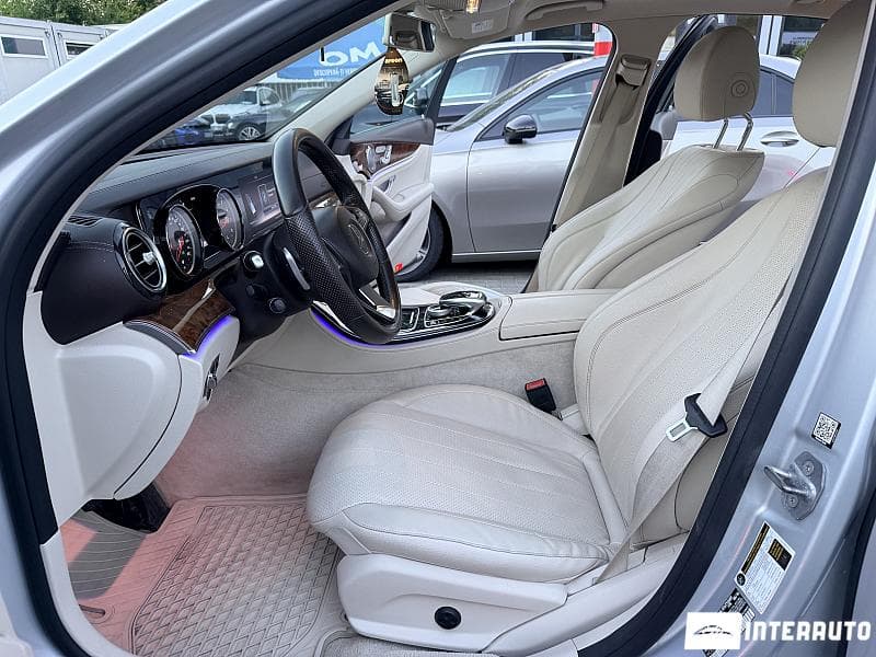 Mercedes E 300 2016 — Миниатюра 6