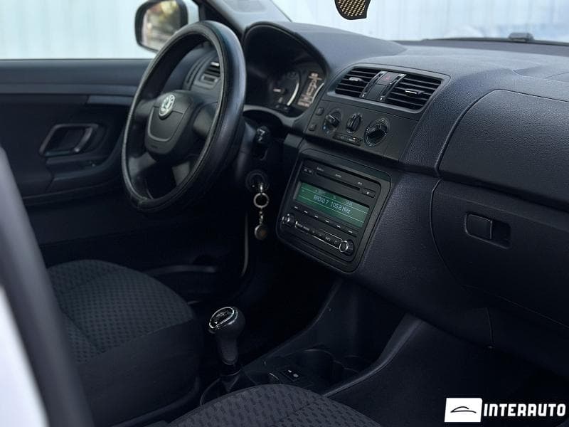 Skoda Fabia 2010 — Миниатюра 15
