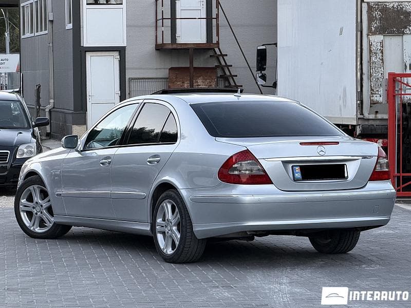 Mercedes E 220 2008 — Миниатюра 4