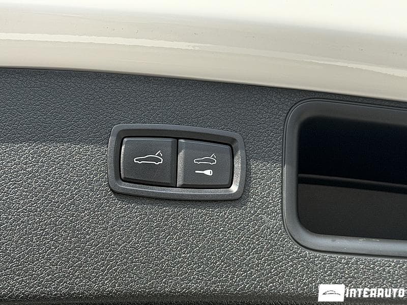 Porsche Macan 2018 — Миниатюра 20
