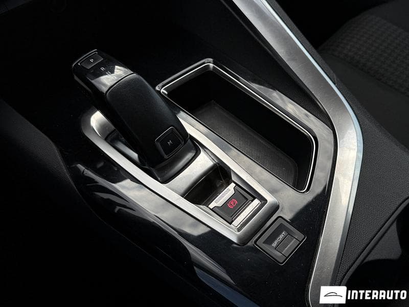 Peugeot 5008 2018 — Миниатюра 13