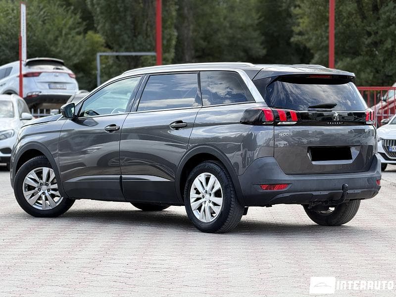 Peugeot 5008 2018 — Миниатюра 3