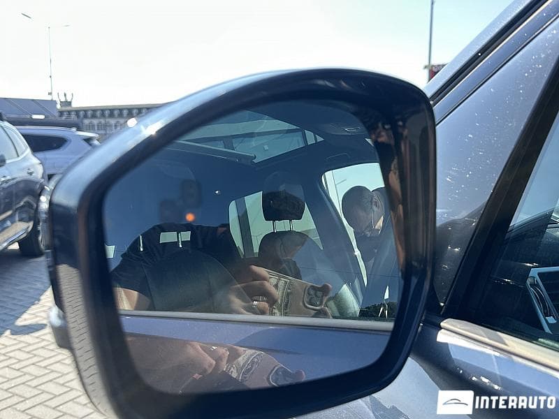 Land Rover Discovery Sport 2018 — Миниатюра 21