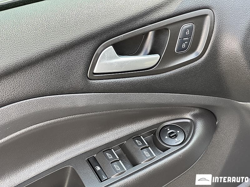 Ford Kuga 2017 — Миниатюра 15