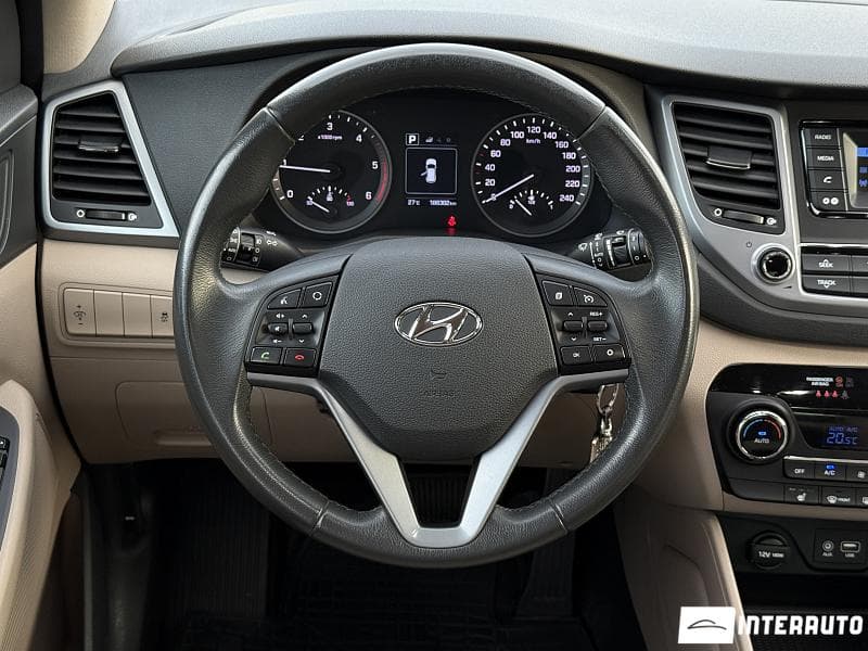 Hyundai Tucson 2016 — Миниатюра 8