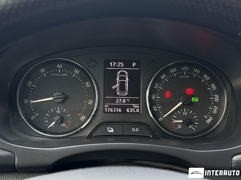 Skoda Roomster 2014 — Миниатюра 10