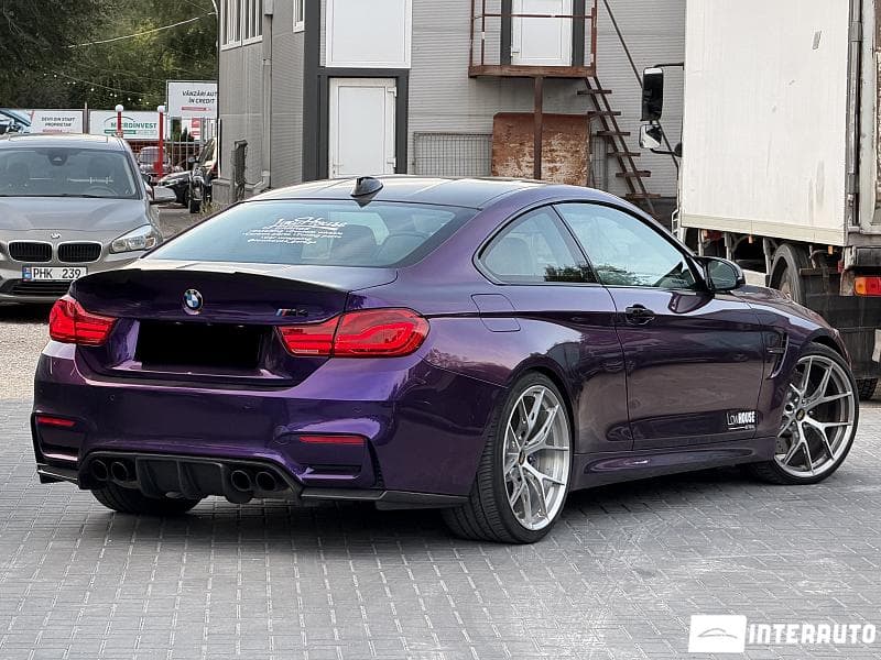 BMW M4 2017 — Миниатюра 2