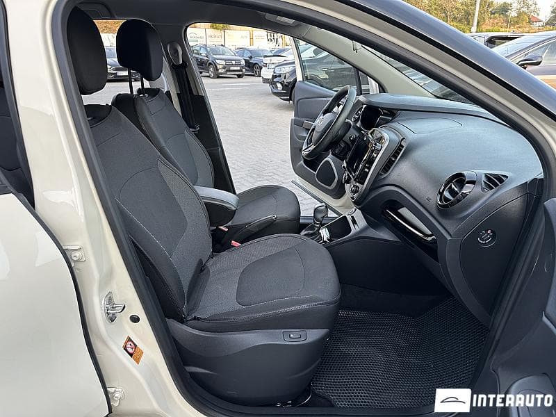 Renault Captur 2017 — Миниатюра 15